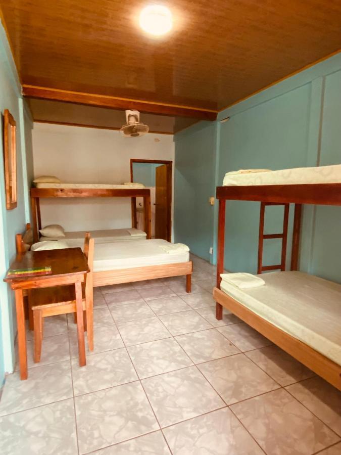 Cabinas Popular Puerto Viejo de Talamanca Extérieur photo
