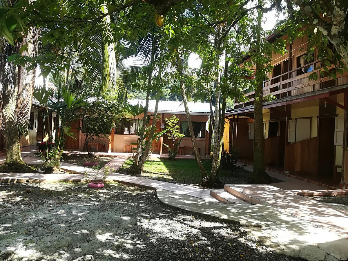 Cabinas Popular Puerto Viejo de Talamanca Extérieur photo
